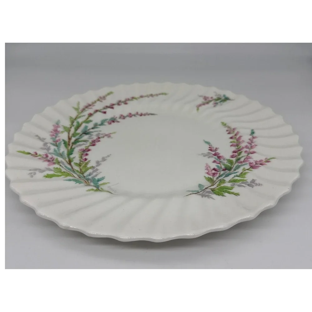 Royal Doulton Bell Heather H4828 Dinner Plate Scalloped Swirl Bone China 10.5